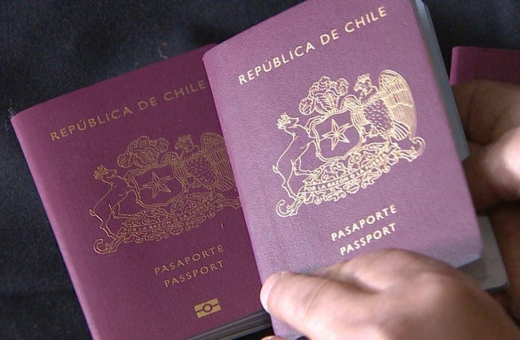 Cuáles son los requisitos para sacar el pasaporte a menores de edad